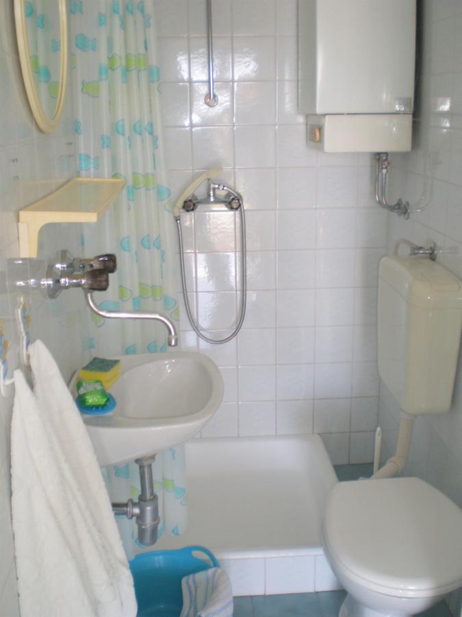 Apartments And Room Milka-Jere Primošten المظهر الخارجي الصورة