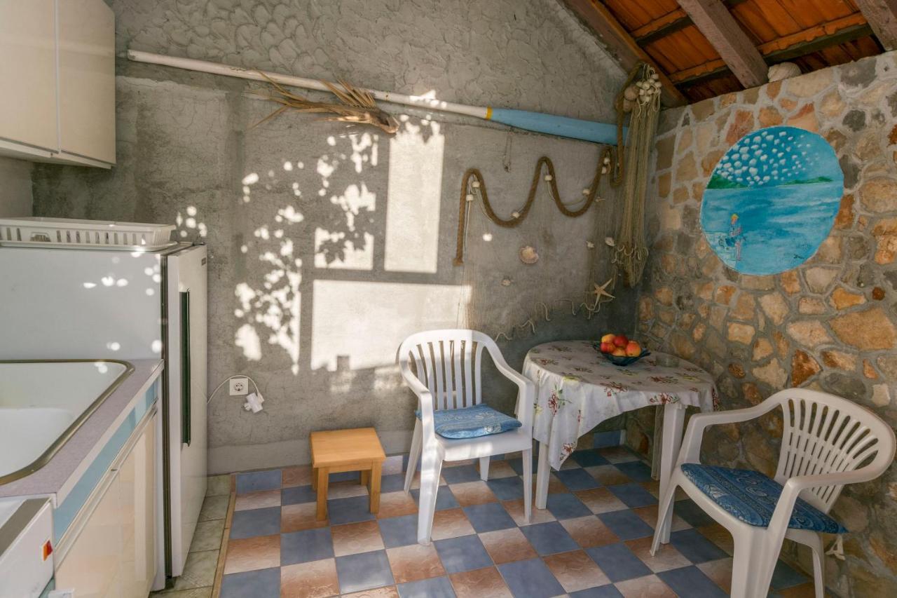 Apartments And Room Milka-Jere Primošten المظهر الخارجي الصورة