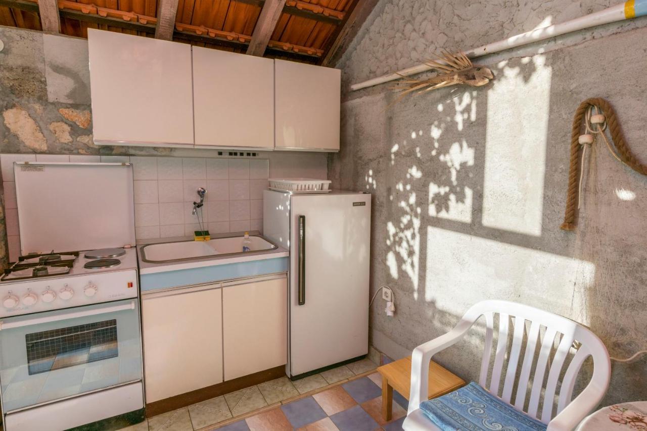 Apartments And Room Milka-Jere Primošten المظهر الخارجي الصورة